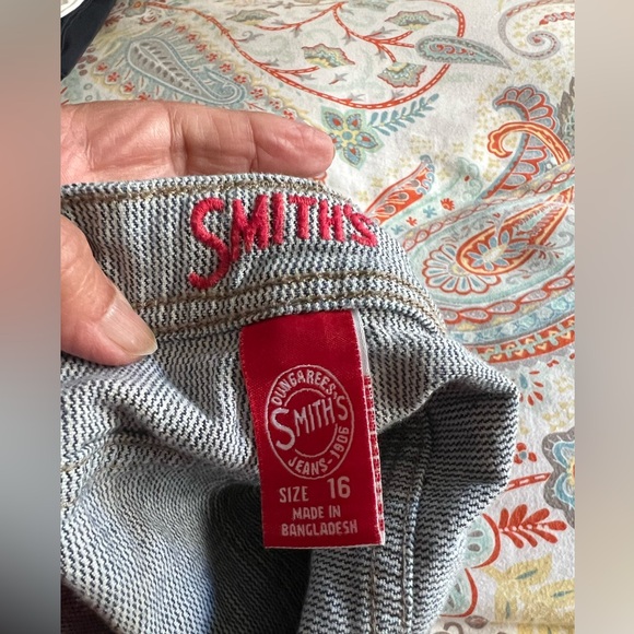 3 for $15 Must bundle / Bundle of 2 cotton women Capri - Picture 3 of 11